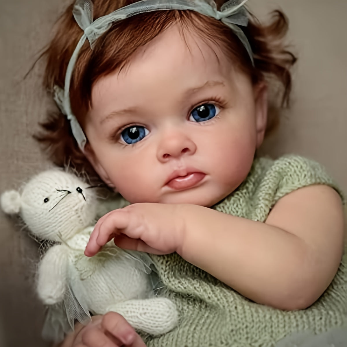 Bambola Reborn 55cm/22 Pollici, Bambola Neonato in Vinile Morbido, Giocattolo per Bambini, Regalo di Compleanno o Natale (Modello Bottiglia Regalo Casuale)