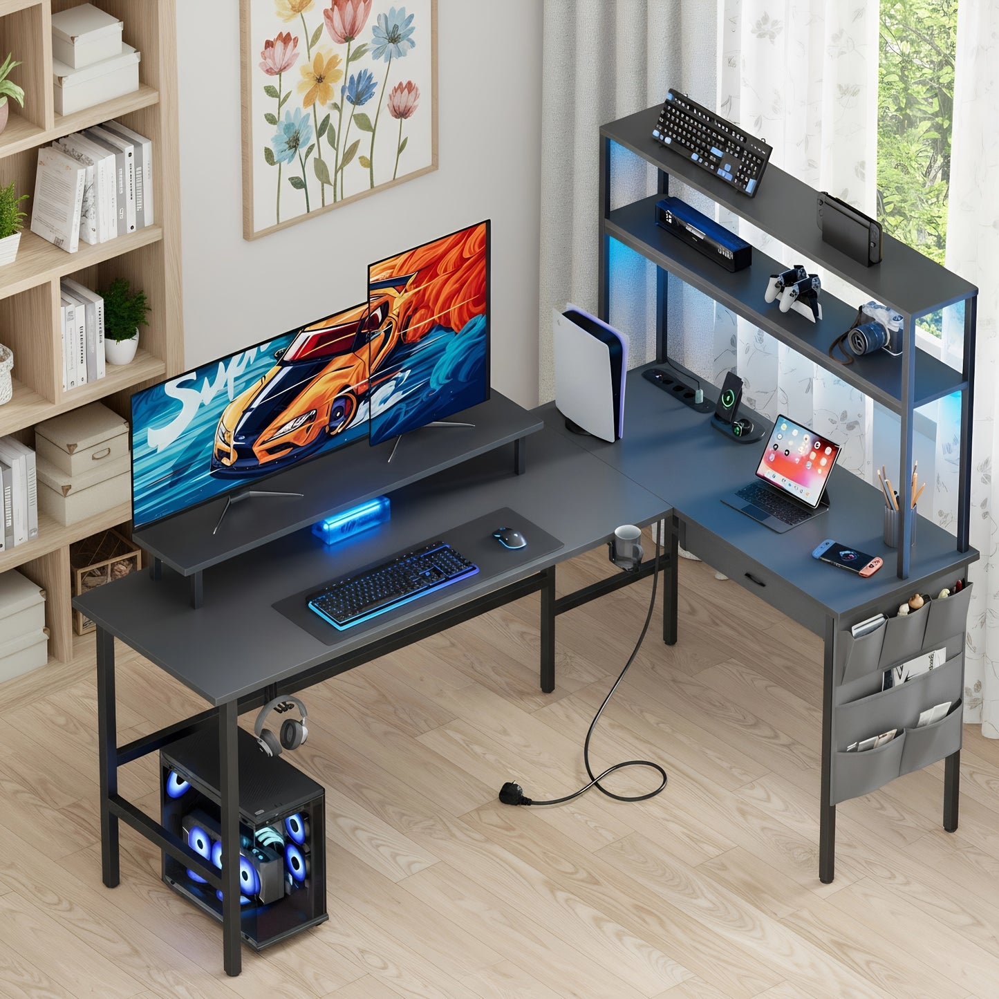 Scrivania da gaming a L con luce LED e presa di corrente - Scrivania da gamer, scrivania per computer reversibile da 59/67 pollici con ripiani portaoggetti e cassetto e borsa, tavolo da gioco angolare con supporto per monitor, ufficio domestico, regali pe