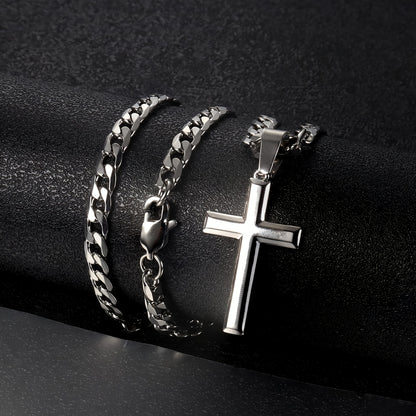 Magazzino Locale, Collana con Ciondolo in Argento 925 per Uomo, Catena Cubana da 5 mm con Croce Raffinata, Peso Totale del Prodotto (25.29G). Stile Street Party alla Moda, Regalo per Uomo, Regalo per la Festa del Papà, Regalo per il Partner, con Confezion