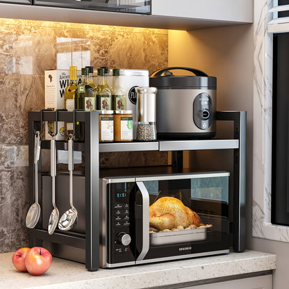 Scaffale Estendibile per Microonde a 2 Livelli con 5 Ganci, Porta Taglieri e 3 Asciugamani, Scaffale per Cucina, Scaffale per Microonde e Forno da Piano, Estendibile 40-64 cm (Nero, Bianco)