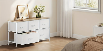 1 pz Cassettiera, Mobile a Cassetti, Telaio in Metallo, Realizzata in Legno, 5 Cassetti in Tessuto Non Tessuto, Utilizzabile come Comodino, Credenza, Mobile TV, Adatta per Camera da Letto, Soggiorno, Corridoio, Multifunzionale, Contenitore per la Casa, Ca