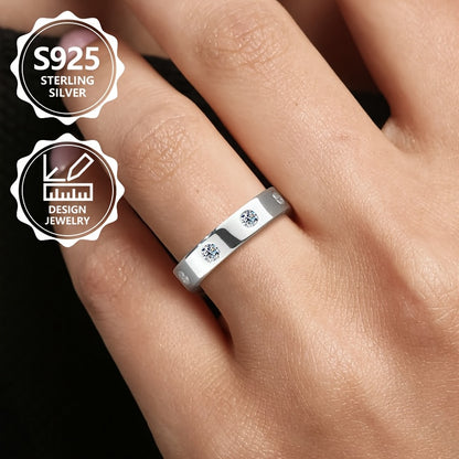Anello da donna alla moda squisito PM:A25 in argento sterling 925, elegante e alla moda, intarsiato con Zirconia sintetica, un anello di gioielleria da donna di alto valore, adatto per vacanze, viaggi e uso quotidiano, il regalo commemorativo perfetto per