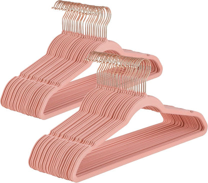 Baroni Home Grucce in Velluto Salvaspazio 44,5 cm – Appendiabiti Antiscivolo con Gancio in Oro o Argento – Design Elegante e Ultra Sottile, Ideali per Vestiti, Camicie, Cappotti – Alta Capacità di Carico – Set da 20 o 50 Pezzi per Organizzare al Meglio il