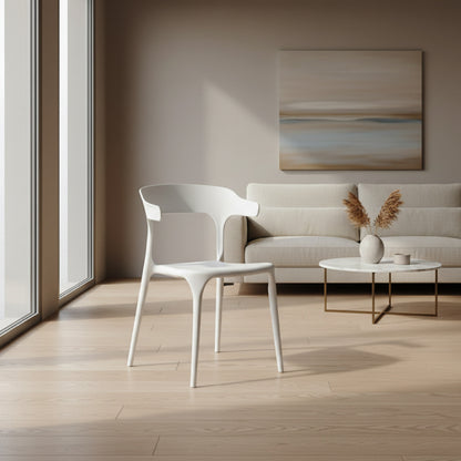 Baroni Home Set 4 Sedie in Plastica Bianca – Sedie Impilabili, Pronte all’Uso Senza Montaggio, Facili da Pulire, con Piedini Antiscivolo per Maggiore Stabilità – Ideali per Cucina, Soggiorno, Sala da Pranzo, Giardino, Terrazzo o Balcone – Sedute Comode e