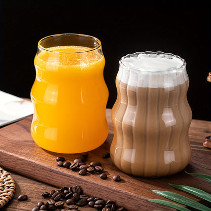 Magazzino Locale, Set di 6 Bicchieri a Strisce a Forma di Nuvola, Include 6 Cannucce, 530 ml/18 oz, Adatto per Bevande Calde/Fredde, Succo, Latte, Acqua, Gelato, Cocktail, Perfetto per Feste, Realizzato in Vetro Borosilicato, Lavabile in Lavastoviglie