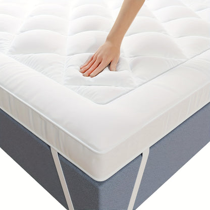 Coprimaterasso Sottile di Lusso con Fascie Elastiche agli Angoli, Tessuto Traspirante, Imbottitura in Poliestere 1000GSM, Comodo e Caldo, Lavabile in Lavatrice, Bianco, Design Trapuntato a Quadri Diamantati, Misura Matrimoniale, Design a Scatola