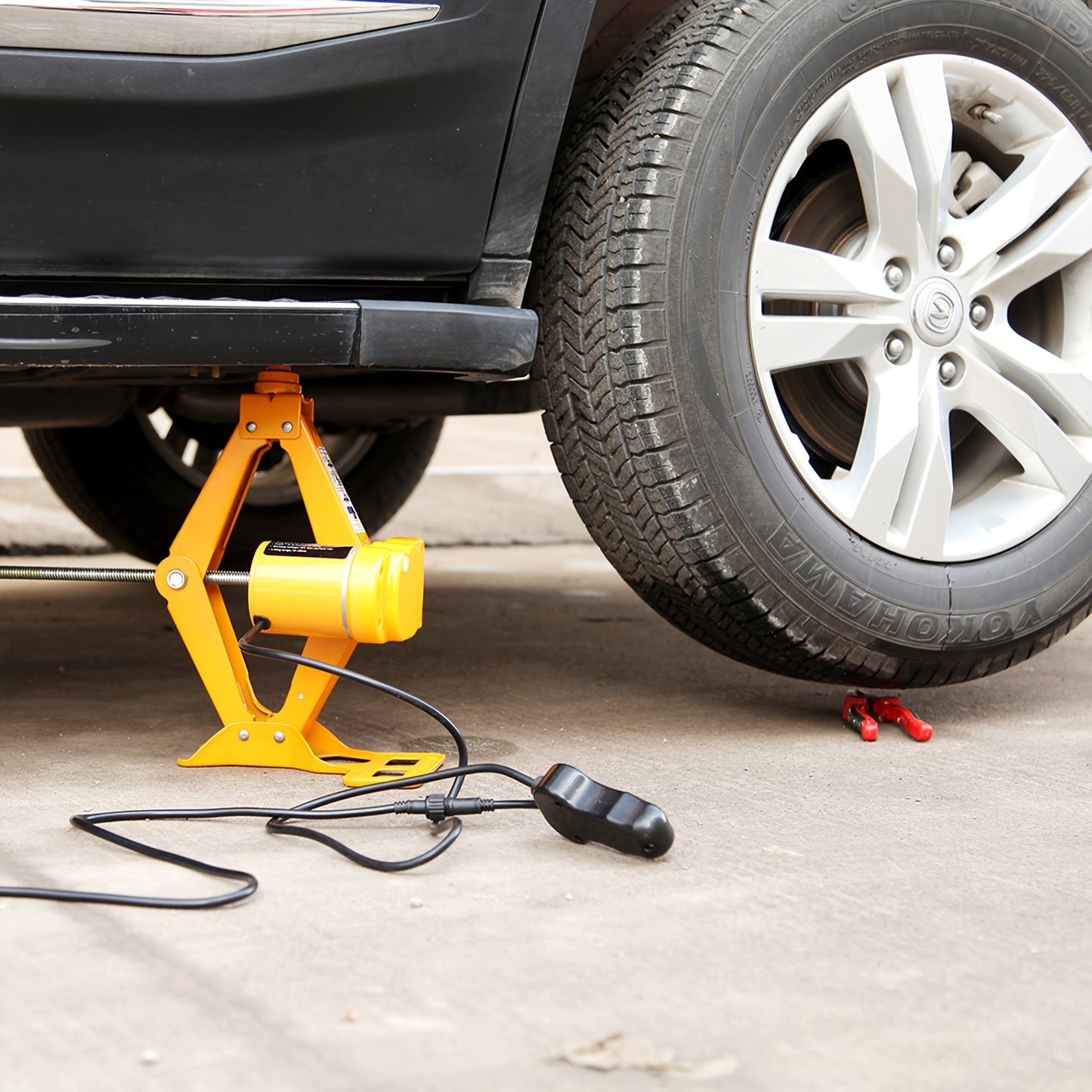 Cric Auto Elettrico, Cric Portatile per Auto da 2 Ton 12 Volt, Kit di Ricambio e Riparazione per Ruota e Sospensione