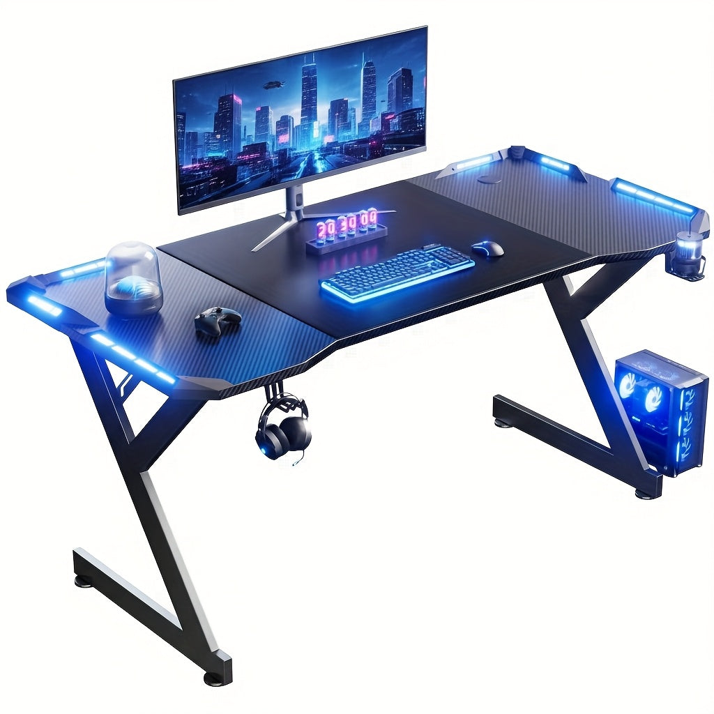 Scrivania da Gaming a Forma di Y con Luci LED RGB, Superficie in Fibra di Carbonio, Tavolo per Computer Ergonomico con Portabicchieri e Gancio per Cuffie, Postazione di Lavoro per Gamer, Ideale per Setup pz in Camera da Letto, Regalo di Natale, Compleanno