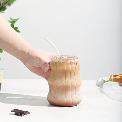 Magazzino Locale, Set di 6 Bicchieri a Strisce a Forma di Nuvola, Include 6 Cannucce, 530 ml/18 oz, Adatto per Bevande Calde/Fredde, Succo, Latte, Acqua, Gelato, Cocktail, Perfetto per Feste, Realizzato in Vetro Borosilicato, Lavabile in Lavastoviglie