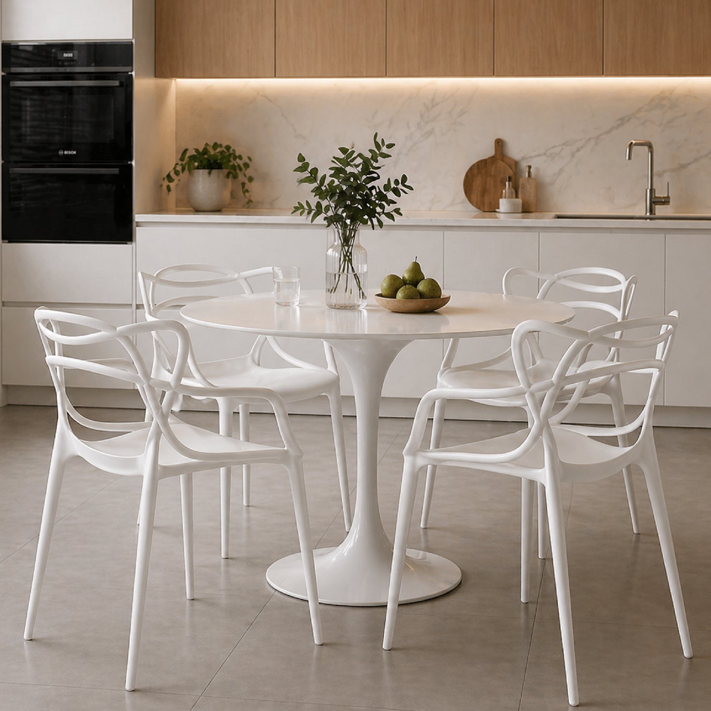 Baroni Home Set 4 Sedie in Plastica Bianca – Sedie Impilabili, Pronte all’Uso Senza Montaggio, Facili da Pulire, con Piedini Antiscivolo per Maggiore Stabilità – Ideali per Cucina, Soggiorno, Sala da Pranzo, Giardino, Terrazzo o Balcone – Sedute Comode e