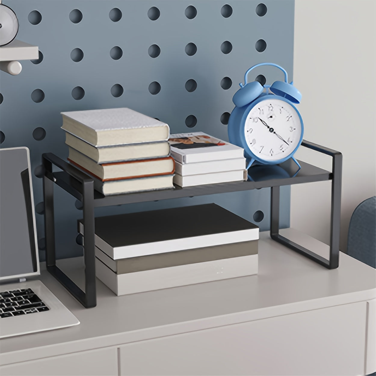 Organizzatore di Scaffali da Cucina in Metallo Regolabile ed Espandibile, Porta Spezie per Banconi e Armadietti, Ideale per Dispensa, Bagno - Scaffali Multiuso a Staffa Sopra, Organizzatori e Contenitori da Cucina, Mensole di Utilità