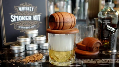Kit per affumicare il whiskey con torcia - 6 pezzi di legno aromatizzati, 2 bicchieri, 2 stampi per il ghiaccio - Kit infusore per affumicare cocktail, kit per affumicare drink Old Fashioned, regali di compleanno per bourbon whiskey per uomini, papà (senz
