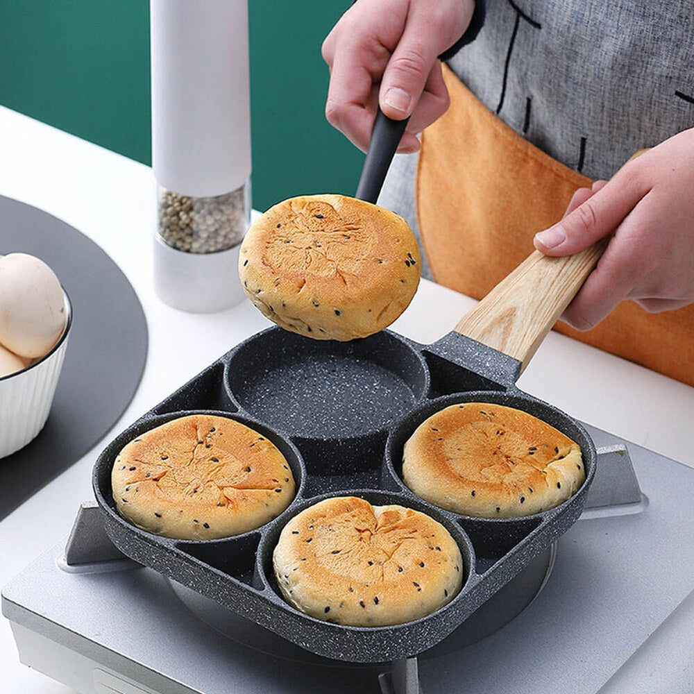 Padella Antiaderente a 4 Fori in Alluminio Perfetta per Uova Pancake Hamburger o Frittate