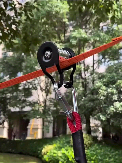 Set da 9 pezzi per ziplining in giardino, include kit scivolo zipline da esterno, puleggia stretta con gancio triangolare, set cintura piatta arancione stretta, altalena blu in ABS, borsa nera, portachiavi blu e set di giocattoli da esterno
