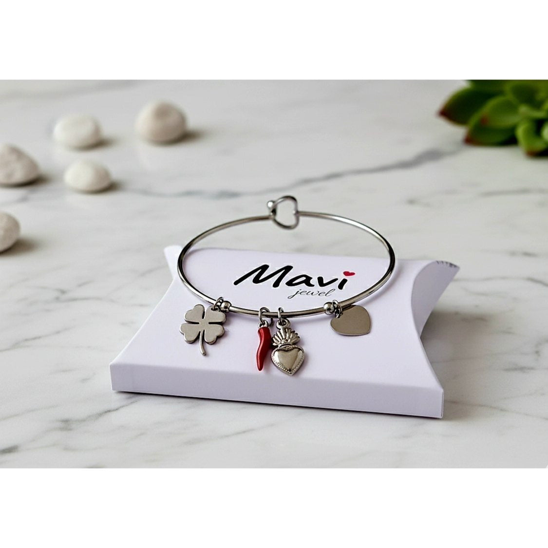 Bracciale donna rigido con corno Portafortuna