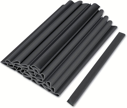 72 pezzi di strisce oscuranti in PVC con guide di fissaggio, progettate per essere utilizzate come schermatura antivento o oscurante per giardini e recinzioni, inclusi clip di fissaggio per recinzioni a doppio filo in colore antracite