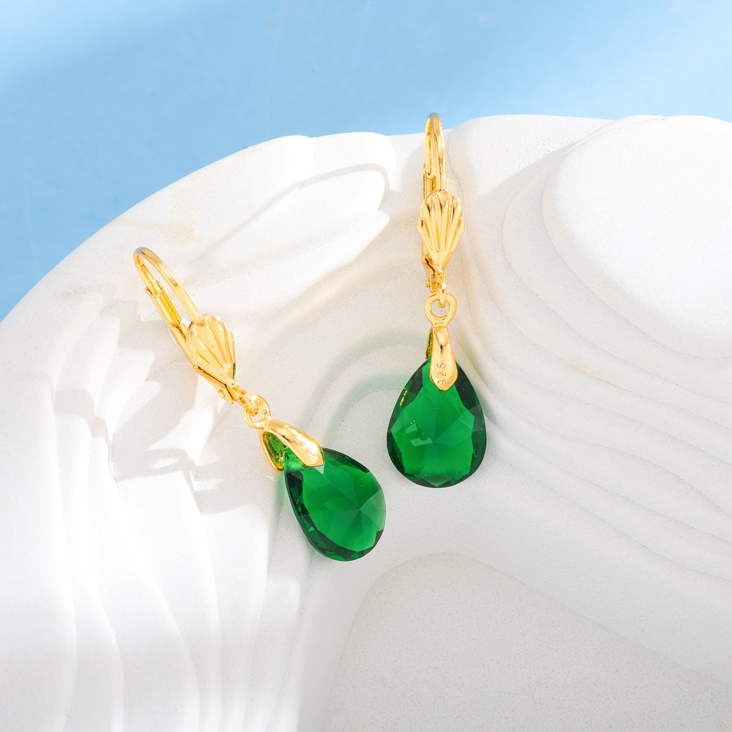 Magazzino Locale, Orecchini Pendenti da Donna in Argento Sterling 925 con Elegante Cristallo Artificiale Verde, Regalo Perfetto per San Valentino, Natale e Uso Quotidiano, Forniti con una Bellissima Scatola Regalo.