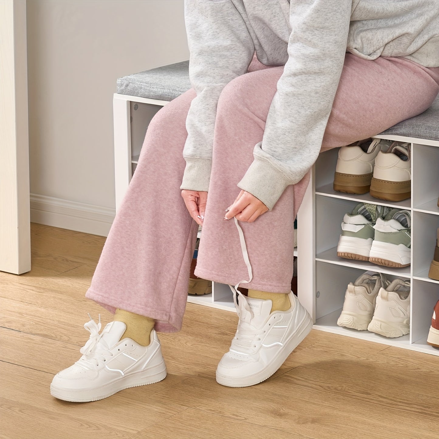 Panca Porta Scarpe, Scarpiera con Sedile, Panca con Contenitore, Cuscino, 12 Scomparti, per Soggiorno, Corridoio, Camera da Letto, Bianco-Grigio
