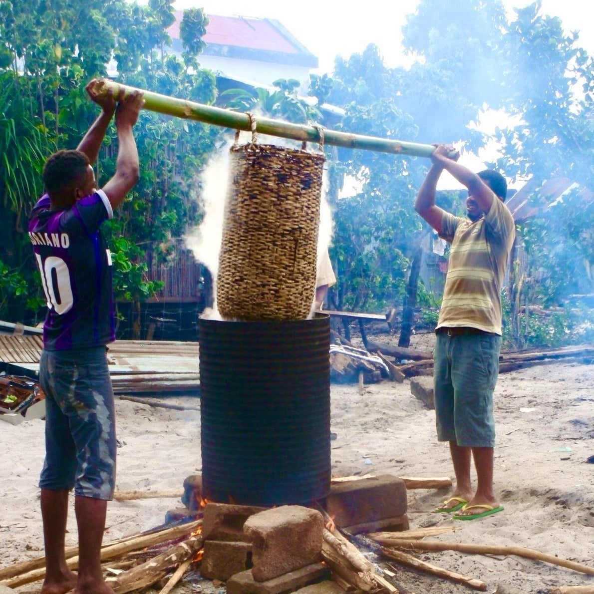 Polvere di Vaniglia Bourbon da Madagascar - Non Raffinata - Qualità Premium - Deliziosa e Aromatica - Ideale per Pasticceria e Dessert