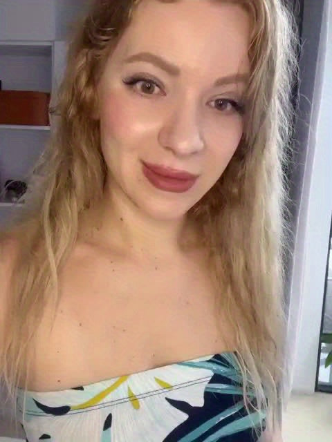 UKLISS Spazzola Termica per Ricci, Spazzola Arricciacapelli Riscaldata con Spazzola per Styling, 3,81 cm, Spazzola Rotonda Riscaldata per Volume, Regalo per San Valentino