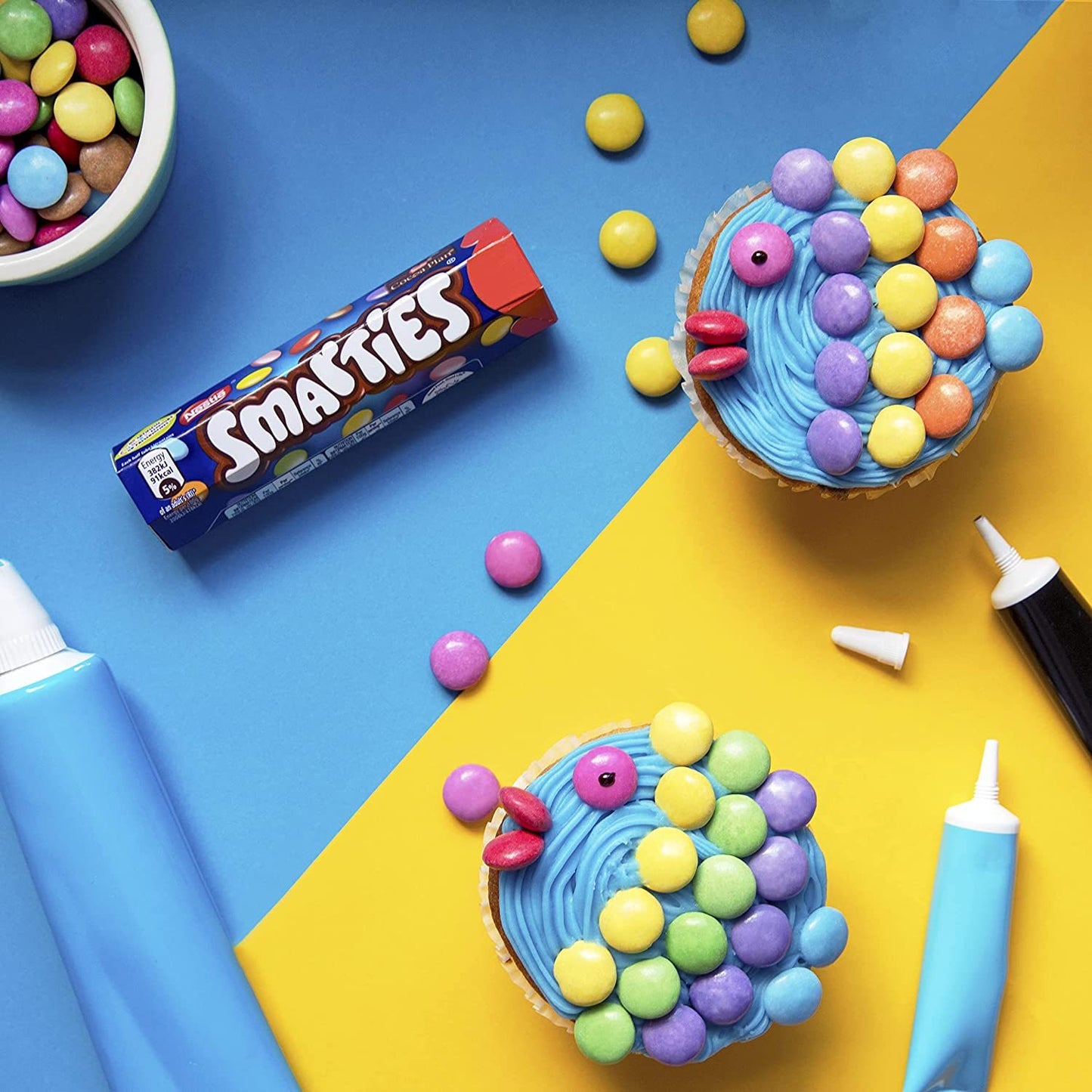NESTLÉ Smarties® Rotolo Esagonale, Cioccolato Lenticchie Confezione da 24