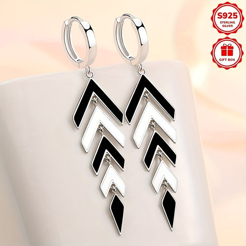 Orecchini a Lobo in Argento Sterling 925, Lucenti e Versatili, Semplici, Eleganti e Alla Moda, Perfetti per Abbigliamento Casual. Ideali come Regali per San Valentino, Festività, Compleanni o Gioielli per Vacanze al Mare
