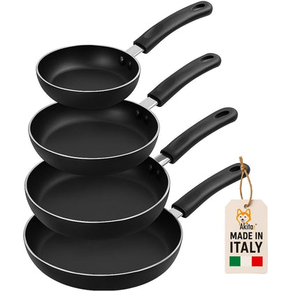 AKITAInk Set 4 Padelle Antiaderenti 16-20-24-28cm | Alluminio Leggero, Rivestimento PFOA Free, Fondo Antiaderente, Manici Soft Touch Made in Italy