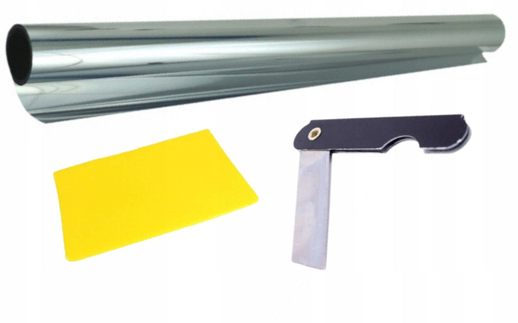 Kit di isolamento termico per finestre, effetto specchio veneziano, argento, anti-UV, anti-graffio, autoadesivo e facile da rimuovere. Riduce la temperatura estiva di 8°C e la perdita di calore invernale del 40%. Migliora l'efficienza del condizionamento