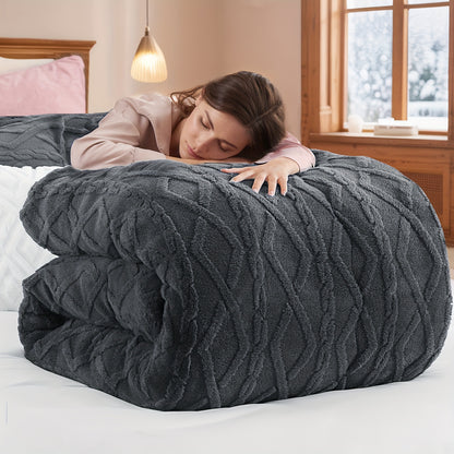 1 pz. Trapunta in Pile di Pelliccia Lussuosa - Biancheria da Letto Spessa, Calda e Ipoallergenica, Design Trapuntato Morbido per un Comfort Accogliente Tutto l'Anno, Trapunta Senza Copripiumino, Elementi Essenziali per la Camera da Letto, Comfort Domestic