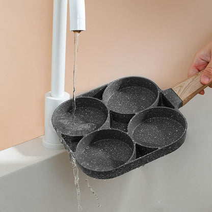 Padella Antiaderente a 4 Fori in Alluminio Perfetta per Uova Pancake Hamburger o Frittate