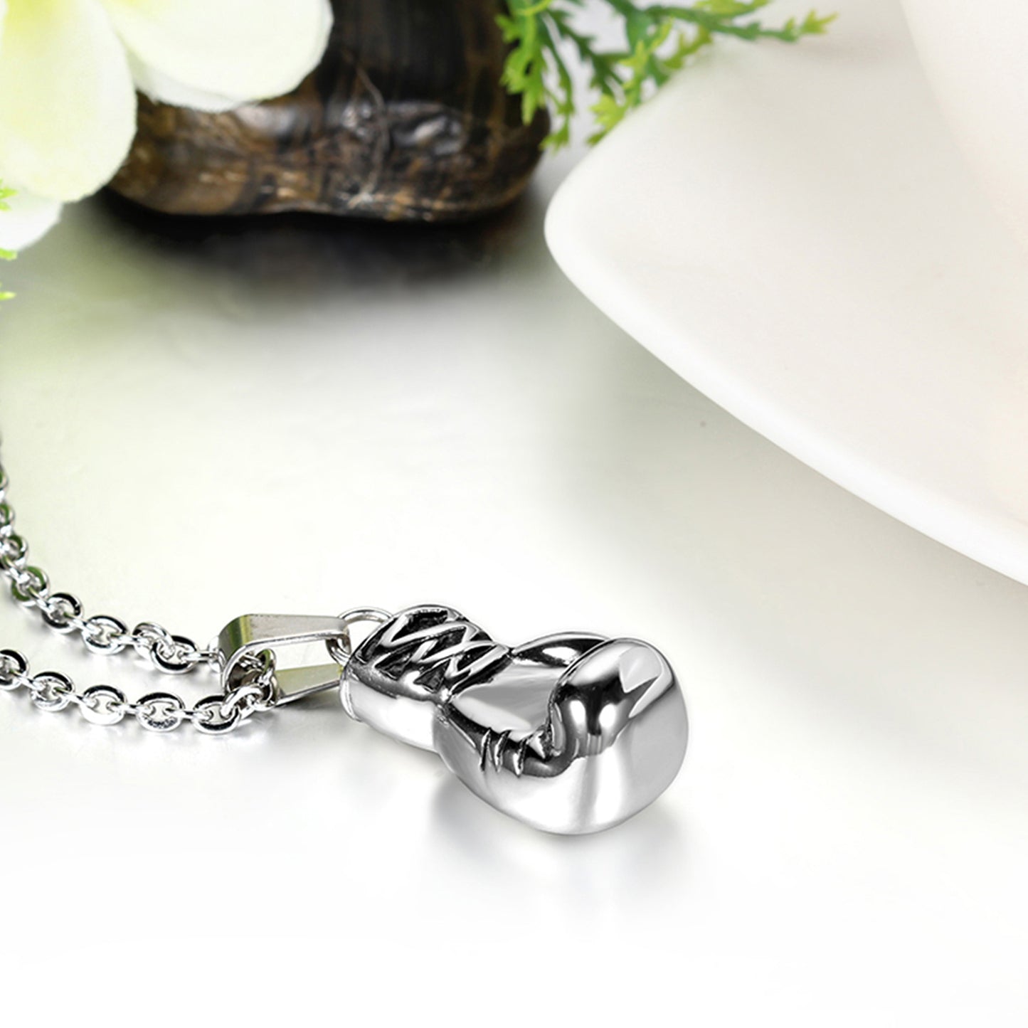 Collana con ciondolo a guanto da boxe da uomo: stile punk in acciaio inossidabile 304 304 con catena argentata da 22 pollici e sacchetto regalo in velluto