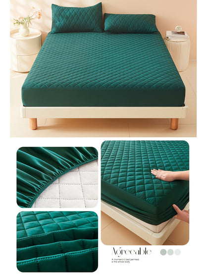 Questo è un set da 3 pezzi che include un proteggi materasso impermeabile ultra-morbido e una mezza federa (il nucleo del cuscino non è incluso). Presenta un design spesso e caldo in tinta unita, il che lo rende un'opzione perfetta per proteggere i matera
