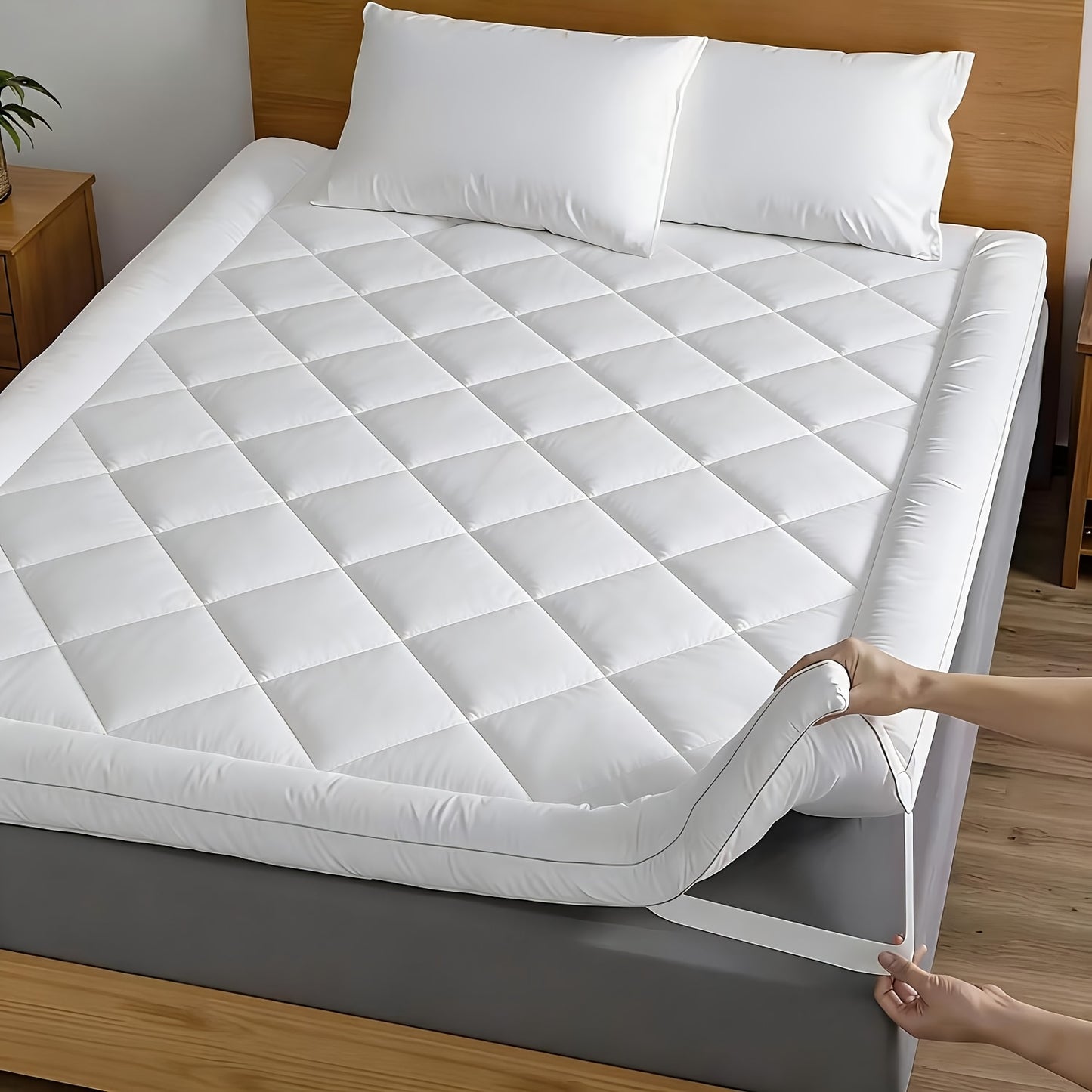 Coprimaterasso confortevole 1200GSM, ultra-morbido, rinfrescante e traspirante per tutte le stagioni, di facile manutenzione lavabile in lavatrice con robuste fasce elastiche.