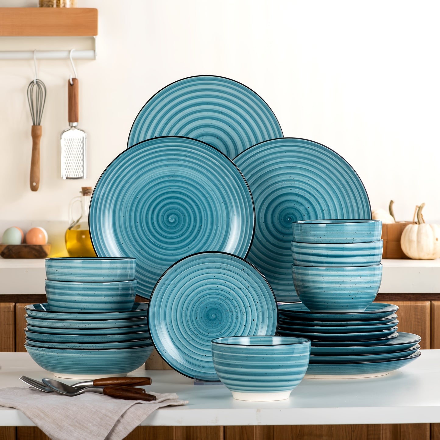 Set da 24 pezzi per 6 persone, set di piatti e ciotole con motivi a spirale dipinti a mano su entrambi i lati, servizio combinato di stoviglie in porcellana, piatti piani, piatti da dessert, ciotole per pasta e ciotola per cereali, blu, lavabile in lavast