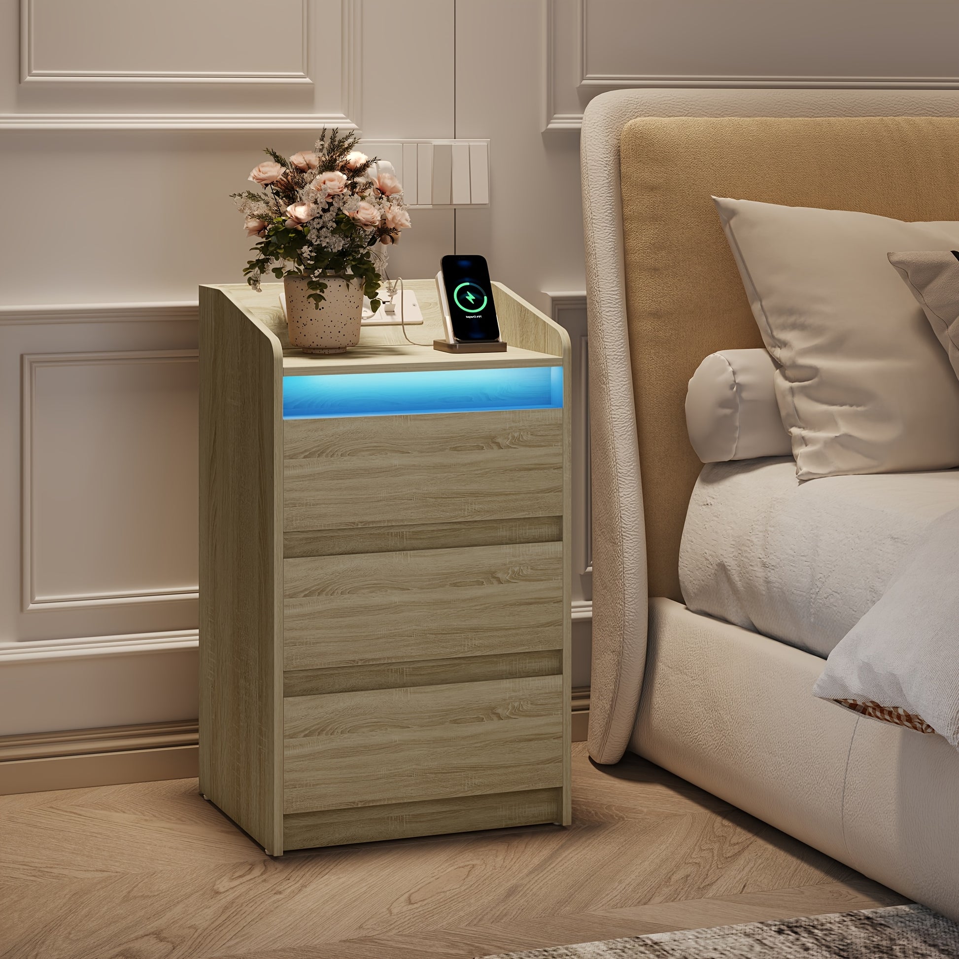Cassettiere, illuminazione LED per camera da letto e letto – vista dettagliata 6