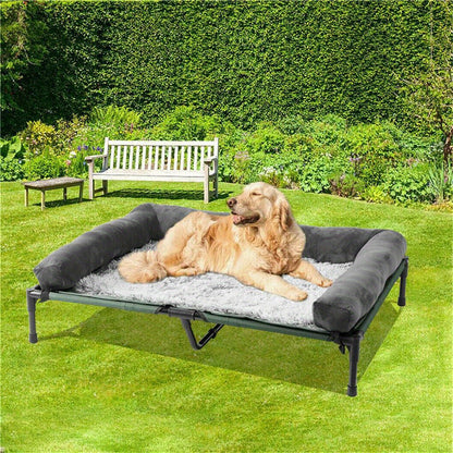 Letto per Cani da Campeggio Rialzato L/XL/2XL - Lettino Esterno di Alta Qualità con Tappetino Traspirante e Morbidi Tappeti in Peluche, Struttura Robusta per Cani Grandi, Poliestere Resistente ad Tutte le Condizioni Atmosferiche, Montaggio Facile e Design