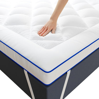 Coprimaterasso Sottile di Lusso con Fascie Elastiche agli Angoli, Tessuto Traspirante, Imbottitura in Poliestere 1000GSM, Comodo e Caldo, Lavabile in Lavatrice, Bianco, Design Trapuntato a Quadri Diamantati, Misura Matrimoniale, Design a Scatola