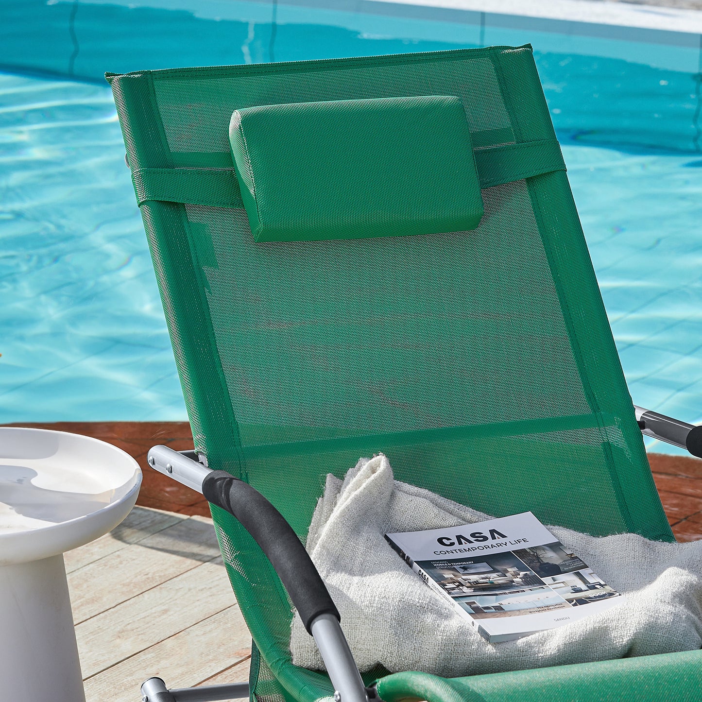 1 Pezzo Lettino Prendisole Lettino da Giardino Sdraio Relax Sedia a Dondolo da Esterno con Cuscino Poggiatesta Superficie Ergonomica Tessuto Resistente agli Agenti Atmosferici Struttura in Metallo Tasca Laterale Portata Massima 150 kg Terrazza Balcone Gia
