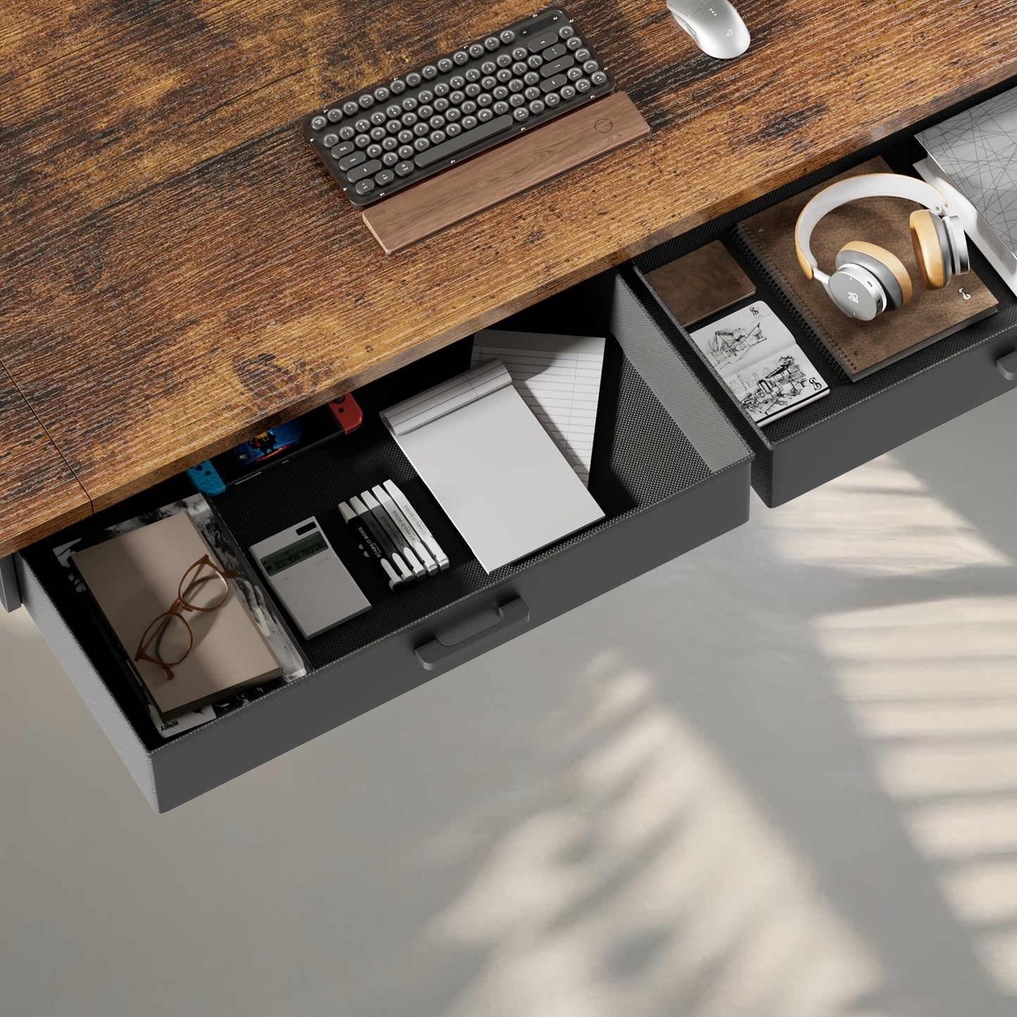 Scrivania Elettrica Regolabile in Altezza con 2 Cassetti, Dotata di Prese di Corrente Integrate sul Piano Ergonomico - Soluzione Duale per Ufficio Domestico, per Adulti