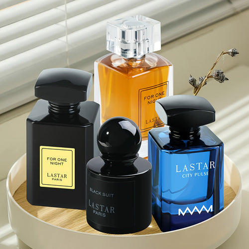 Set di Quattro Flaconi di Profumo da Uomo, Note Legnose Calde e Note di Frutta Fresca, Fragranza a Lunga Durata, Colonia da Uomo, Che Mostra Charm, Creando un'Atmosfera Misteriosa, Adatto per Appuntamenti, La Prima Scelta per un Regalo di Festa per Uomini
