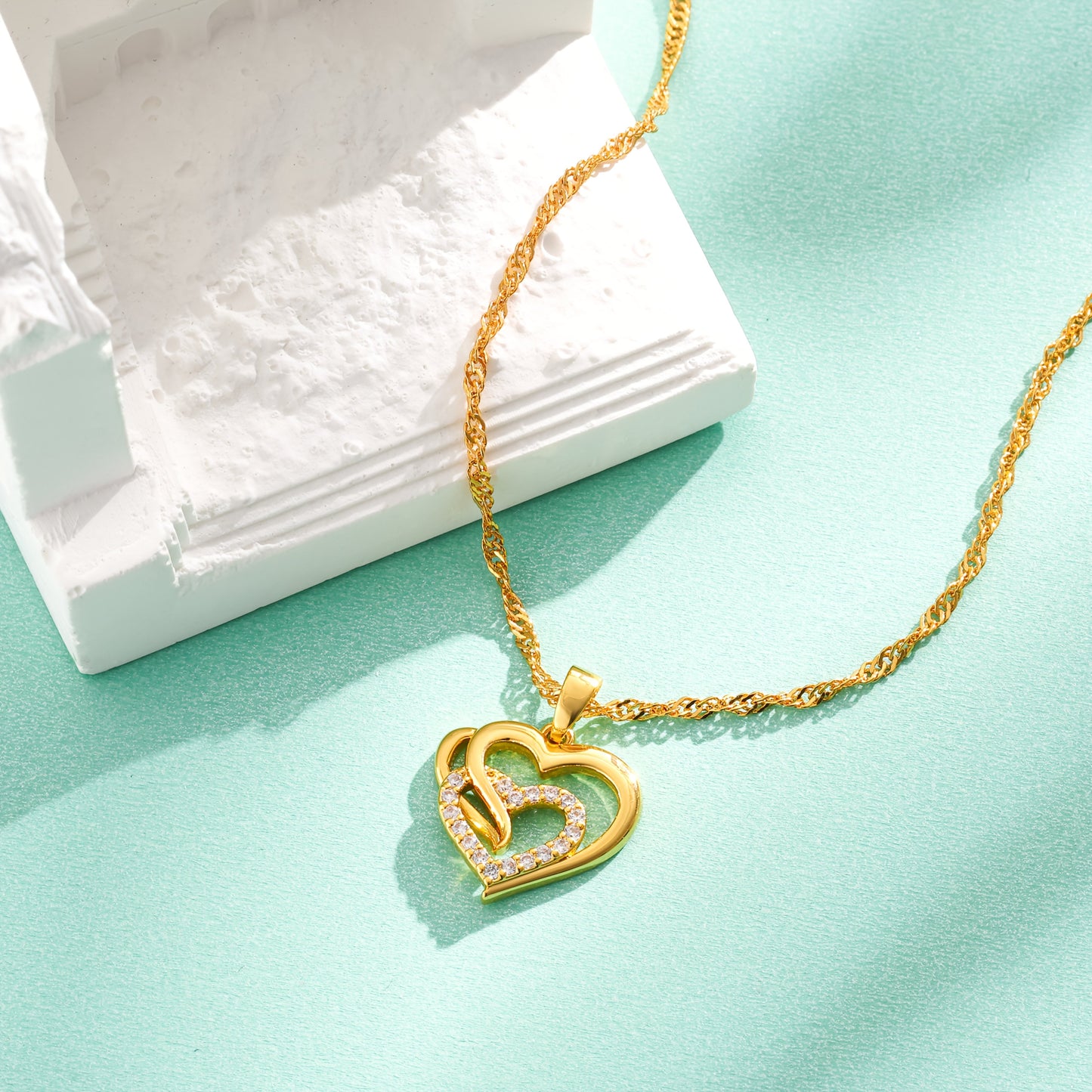 Collana pendente elegante in argento 925 per donna, con catena a onda unica e pendente a cuore in Zirconia sintetica scintillante, regalo perfetto per le feste e per le donne, confezionato in scatola regalo