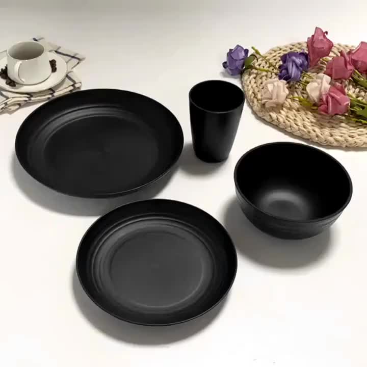 Set di stoviglie per cucina – vista dettagliata 14